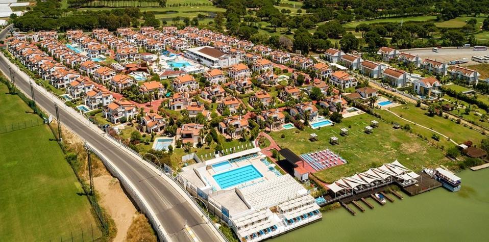 Fun&Sun Two Villas For Big Families Belek Exterior photo