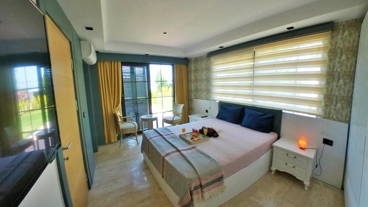 Fun&Sun Two Villas For Big Families Belek Exterior photo